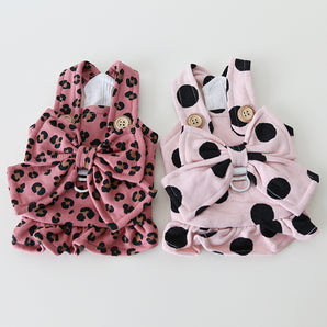 Abito con pettorina per cani a pois leopardati
