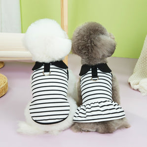 Vestito/maglietta per cani e gatti con colletto a righe